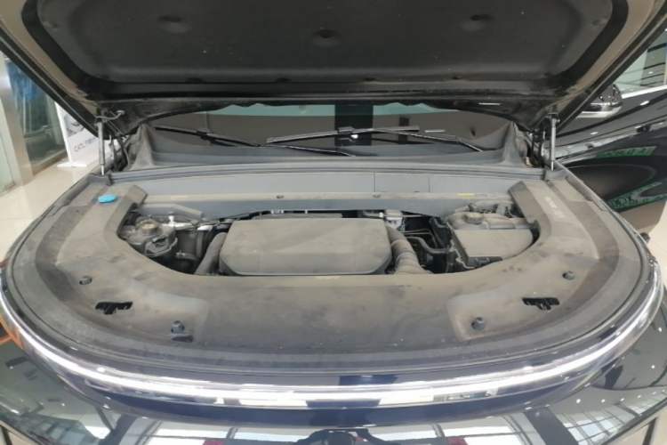 Used Li Auto L9 2024 Ultra Model Engine Bay
