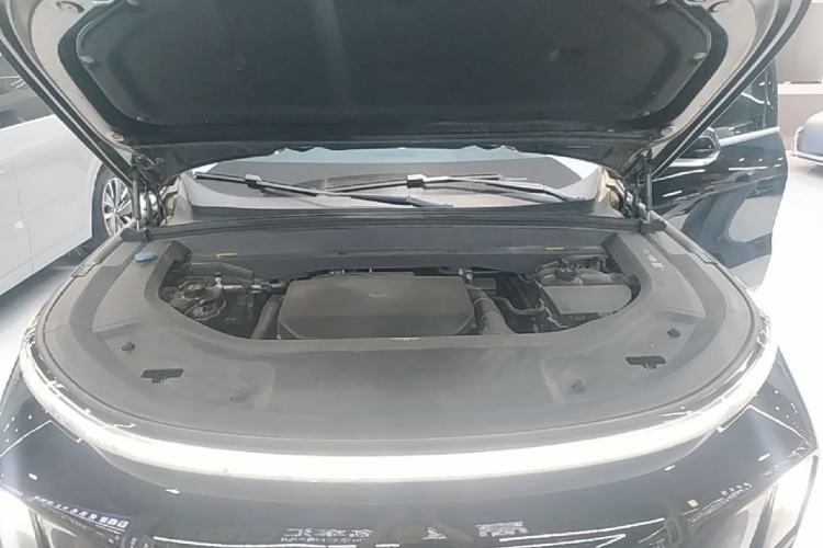 Used Li Auto L9 2024 Pro Model Engine Bay