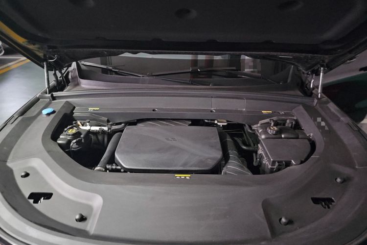 Used Li Auto L9 2024 Ultra Model Engine Bay