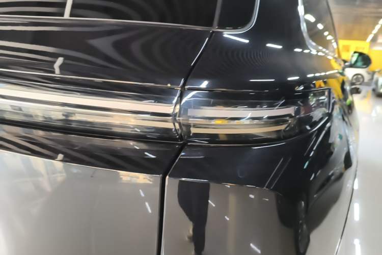 Used Li Auto L9 2024 Ultra Model Exterior 3