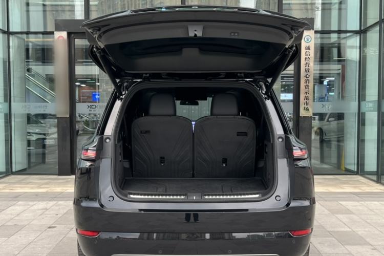 Used Li Auto L9 2024 Ultra Model Exterior 3