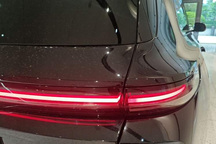 Used Li Auto L9 2024 Ultra Model Exterior 3