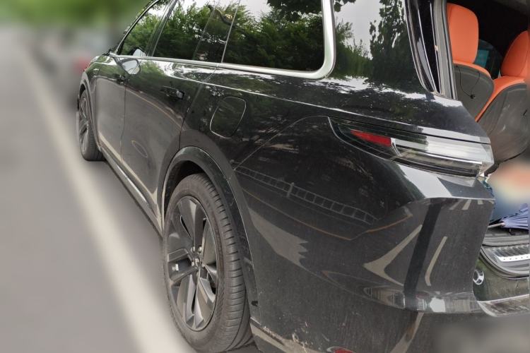 Used Li Auto L9 2024 Ultra Model Exterior 3