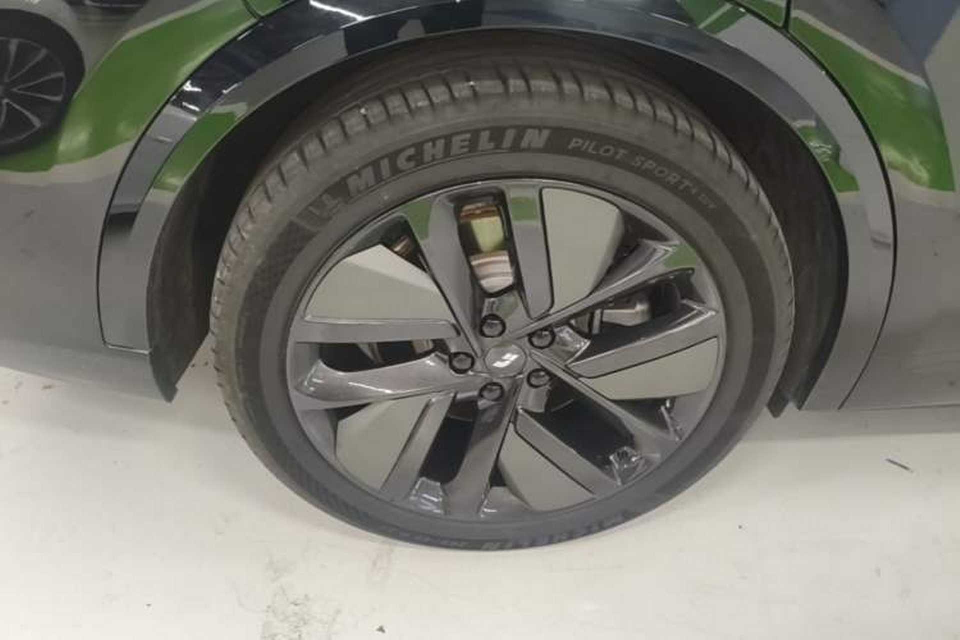 Used Li Auto L9 2024 Ultra Model Exterior 5