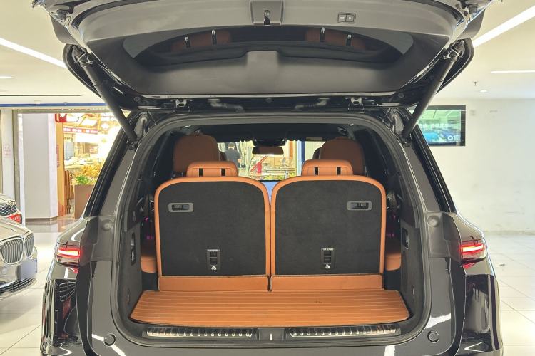 Used Li Auto L9 2024 Ultra Model Exterior 5