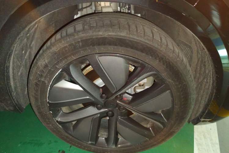 Used Li Auto L9 2024 Ultra Model Exterior 7