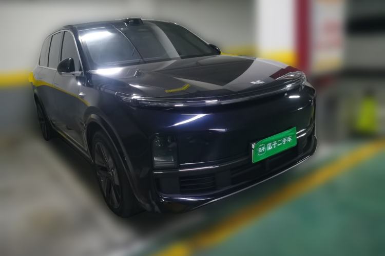 Used Li Auto L9 2024 Ultra Model Front Right 45 Deg