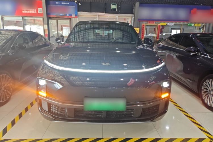 Used Li Auto L9 2024 Pro Model Front