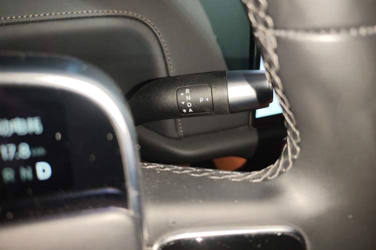 Used Li Auto L9 2024 Pro Model Gear Lever