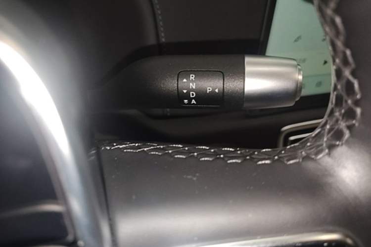 Used Li Auto L9 2024 Ultra Model Gear Lever