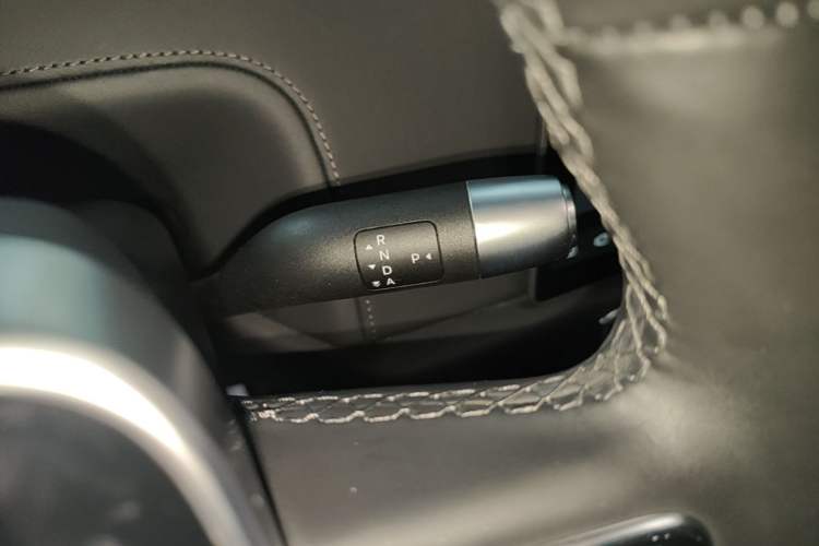Used Li Auto L9 2024 Pro Model Gear Lever