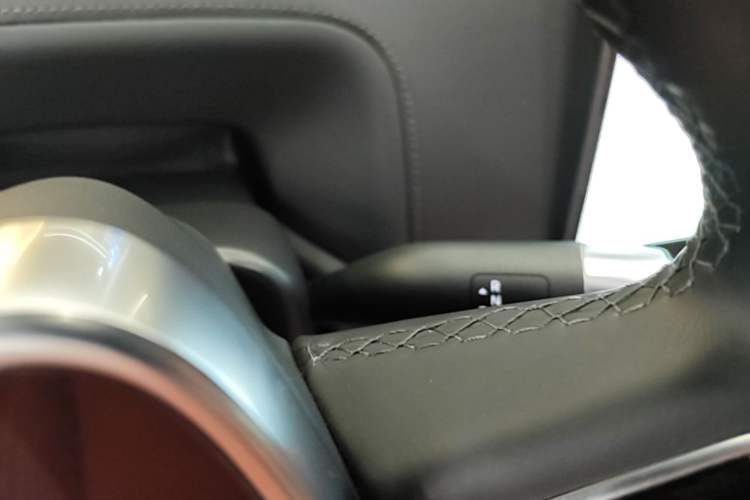 Used Li Auto L9 2024 Ultra Model Gear Lever