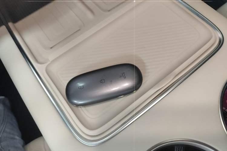 Used Li Auto L9 2024 Ultra Model Interior 1