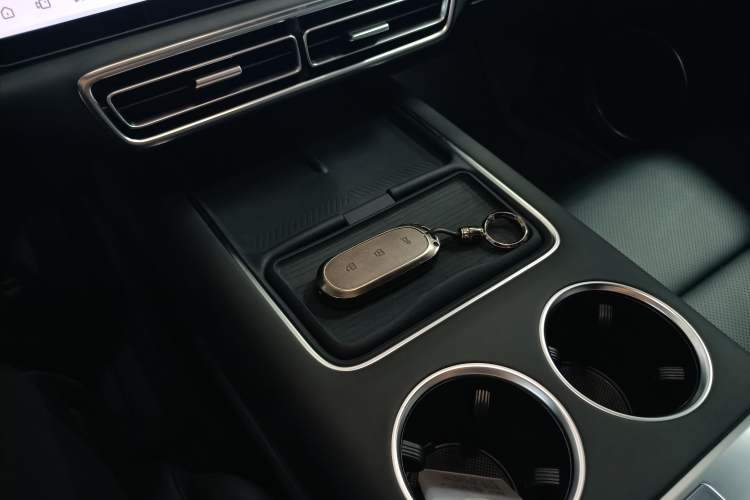 Used Li Auto L9 2024 Pro Model Interior 1