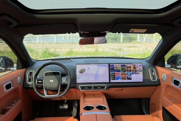 Used Li Auto L9 2024 Ultra Model Interior 1