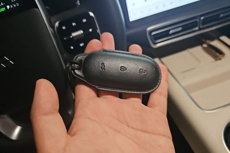 Used Li Auto L9 2024 Ultra Model Interior 1