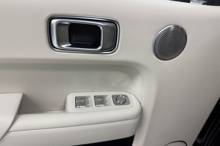 Used Li Auto L9 2024 Ultra Model Interior 2
