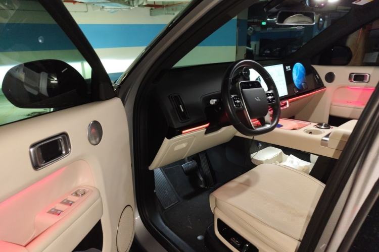 Used Li Auto L9 2024 Ultra Model Interior 3