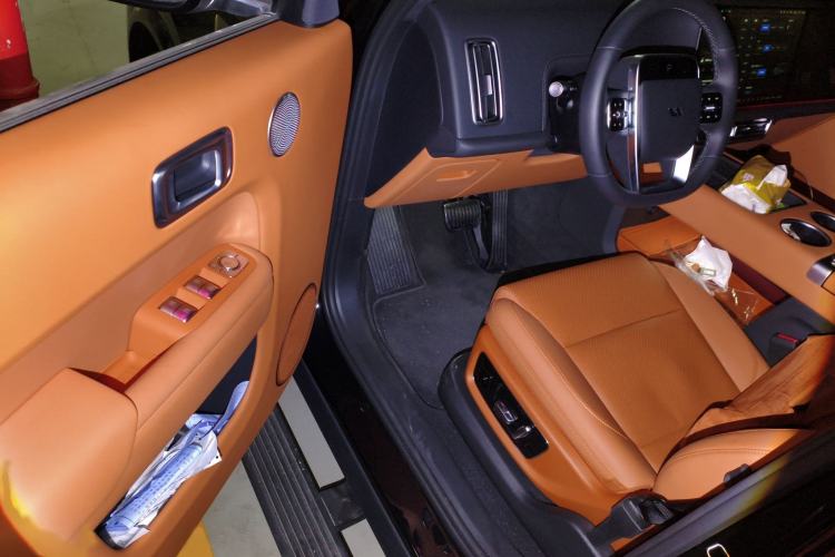 Used Li Auto L9 2024 Ultra Model Interior 3