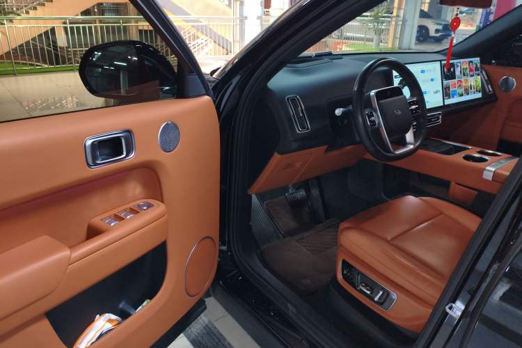 Used Li Auto L9 2024 Ultra Model Interior 3