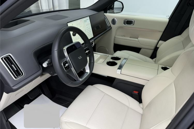 Used Li Auto L9 2024 Ultra Model Interior 8