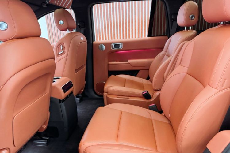 Used Li Auto L9 2024 Ultra Model Interior 9