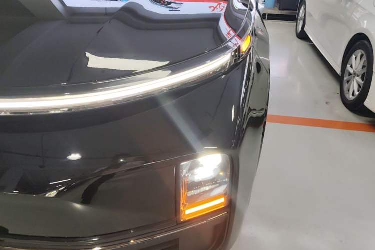 Used Li Auto L9 2024 Ultra Model Left Front Headlight
