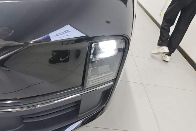Used Li Auto L9 2024 Ultra Model Left Front Headlight