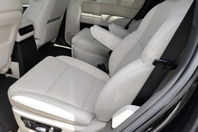 Used Li Auto L9 2024 Ultra Model Left Rear Seat