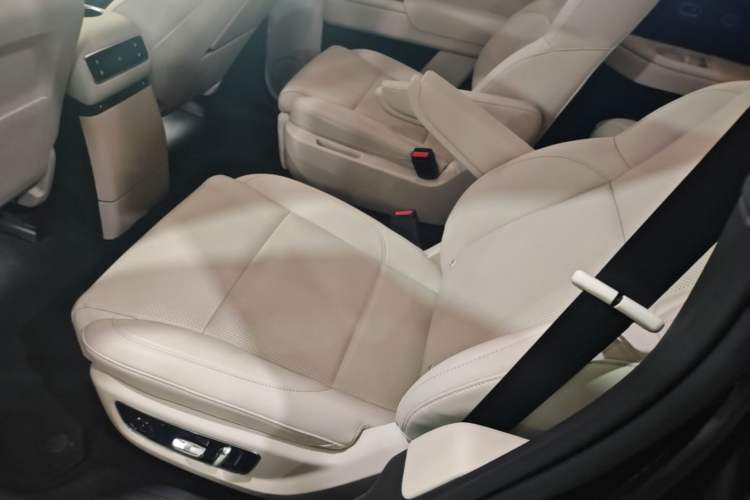 Used Li Auto L9 2024 Pro Model Left Rear Seat