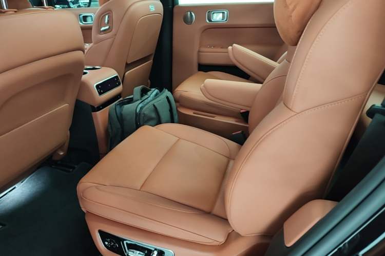 Used Li Auto L9 2024 Ultra Model Left Rear Seat
