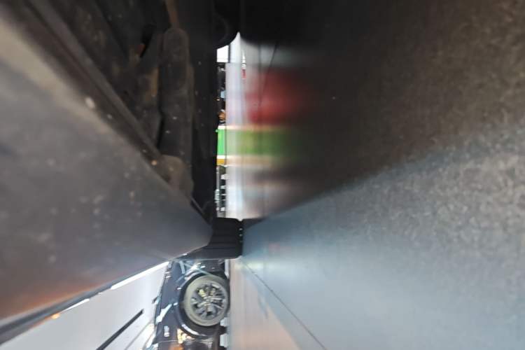 Used Li Auto L9 2024 Ultra Model Left Side Sill