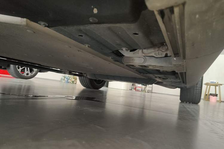 Used Li Auto L9 2024 Pro Model Left Side Sill