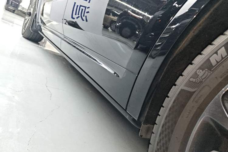 Used Li Auto L9 2024 Ultra Model Left Side Sill