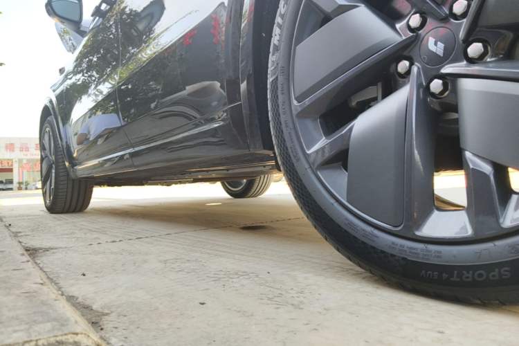 Used Li Auto L9 2024 Pro Model Left Side Sill