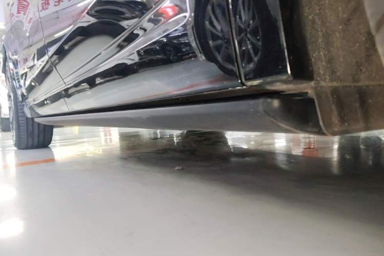 Used Li Auto L9 2024 Ultra Model Left Side Sill