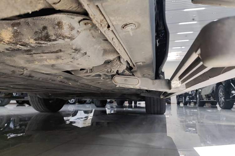 Used Li Auto L9 2024 Ultra Model Left Side Sill