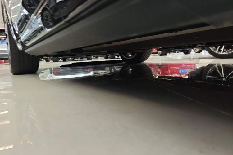 Used Li Auto L9 2024 Ultra Model Left Side Sill