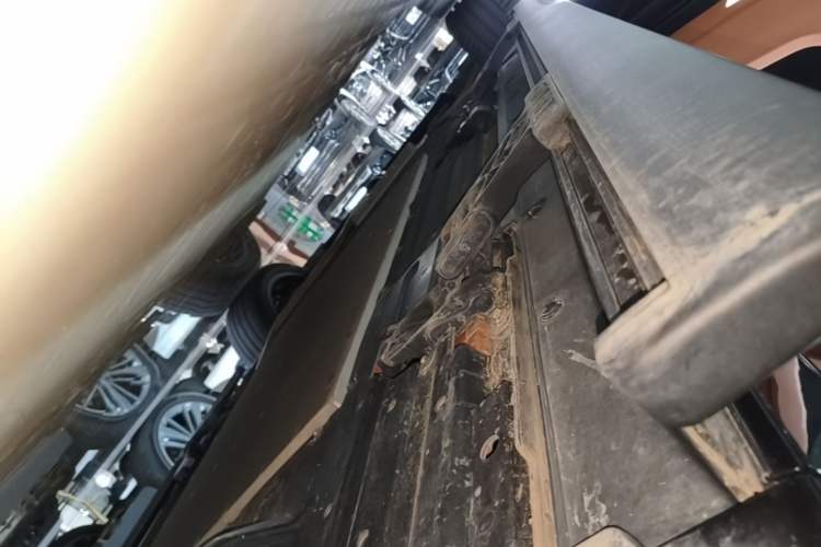 Used Li Auto L9 2024 Ultra Model Left Side Sill