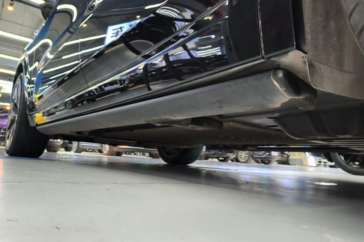 Used Li Auto L9 2024 Ultra Model Left Side Sill