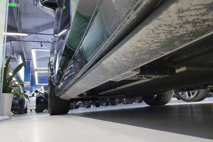 Used Li Auto L9 2024 Ultra Model Left Side Sill