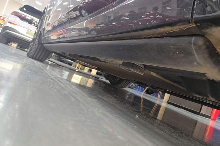 Used Li Auto L9 2024 Ultra Model Left Side Sill