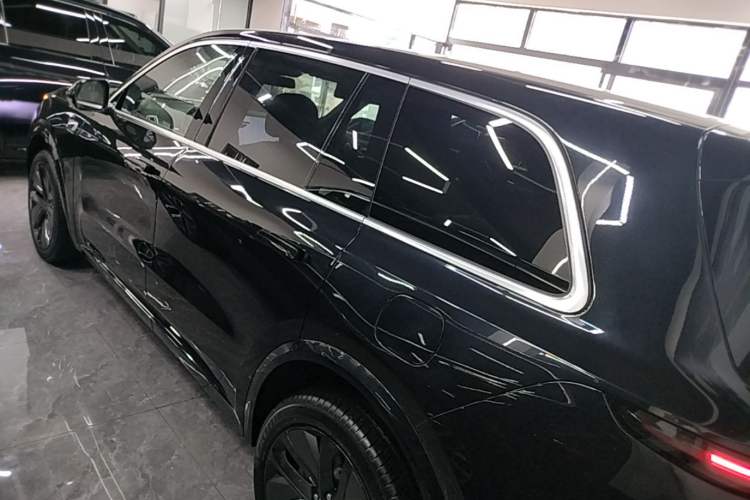 Used Li Auto L9 2024 Ultra Model Rear Left 45 Deg