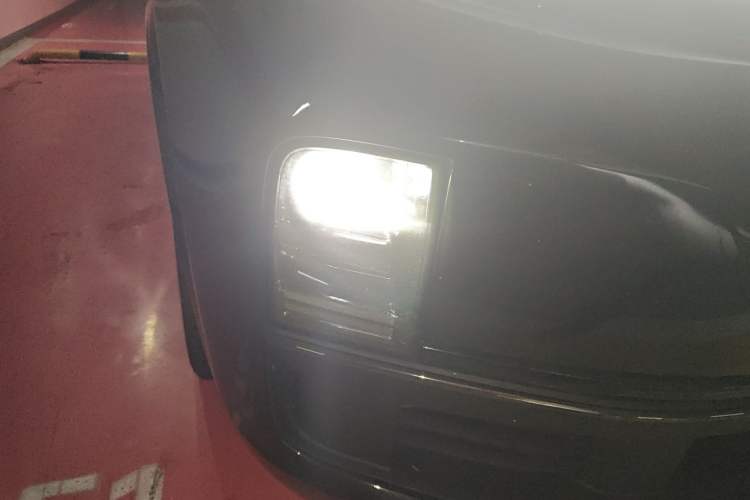 Used Li Auto L9 2024 Pro Model Right Front Headlight