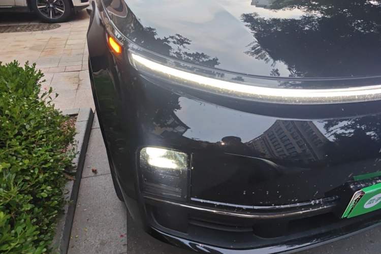 Used Li Auto L9 2024 Ultra Model Right Front Headlight