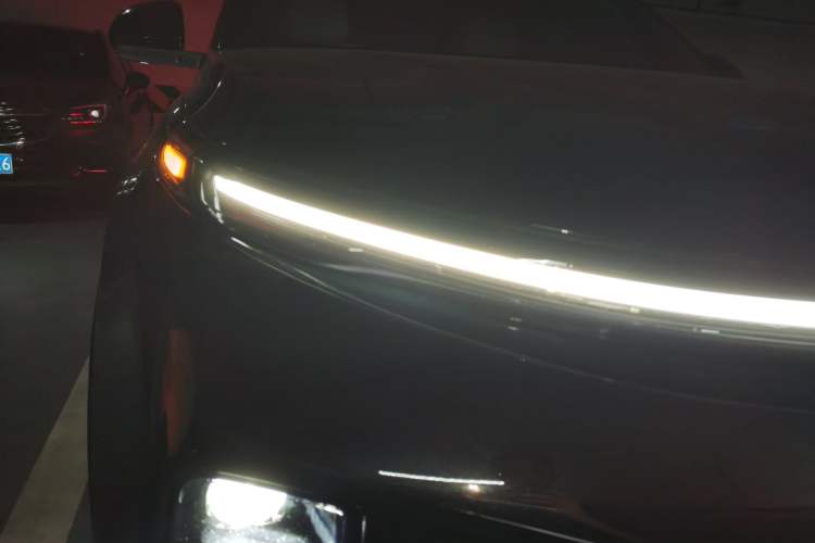 Used Li Auto L9 2024 Ultra Model Right Front Headlight
