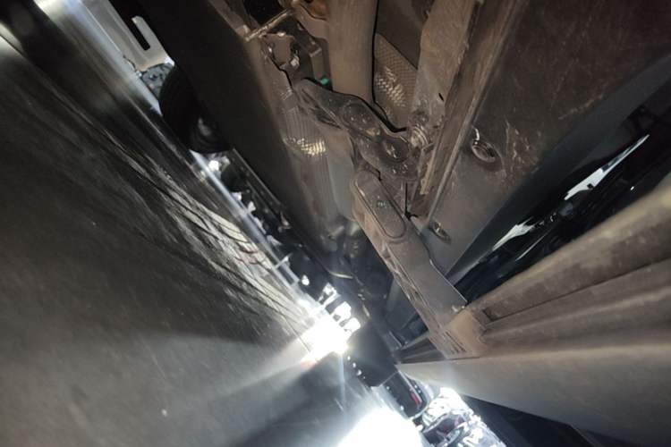 Used Li Auto L9 2024 Ultra Model Right Side Sill