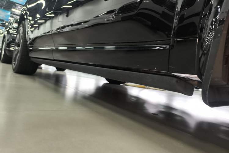 Used Li Auto L9 2024 Ultra Model Right Side Sill