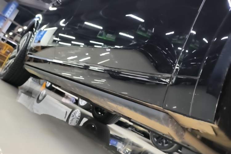 Used Li Auto L9 2024 Ultra Model Right Side Sill