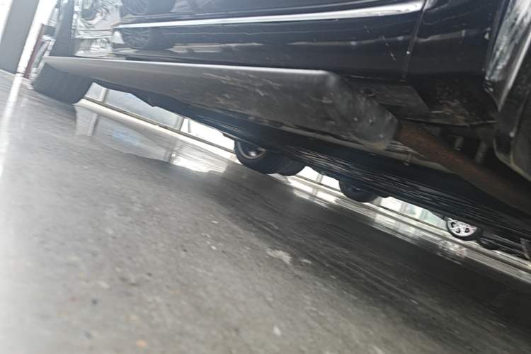 Used Li Auto L9 2024 Ultra Model Right Side Sill